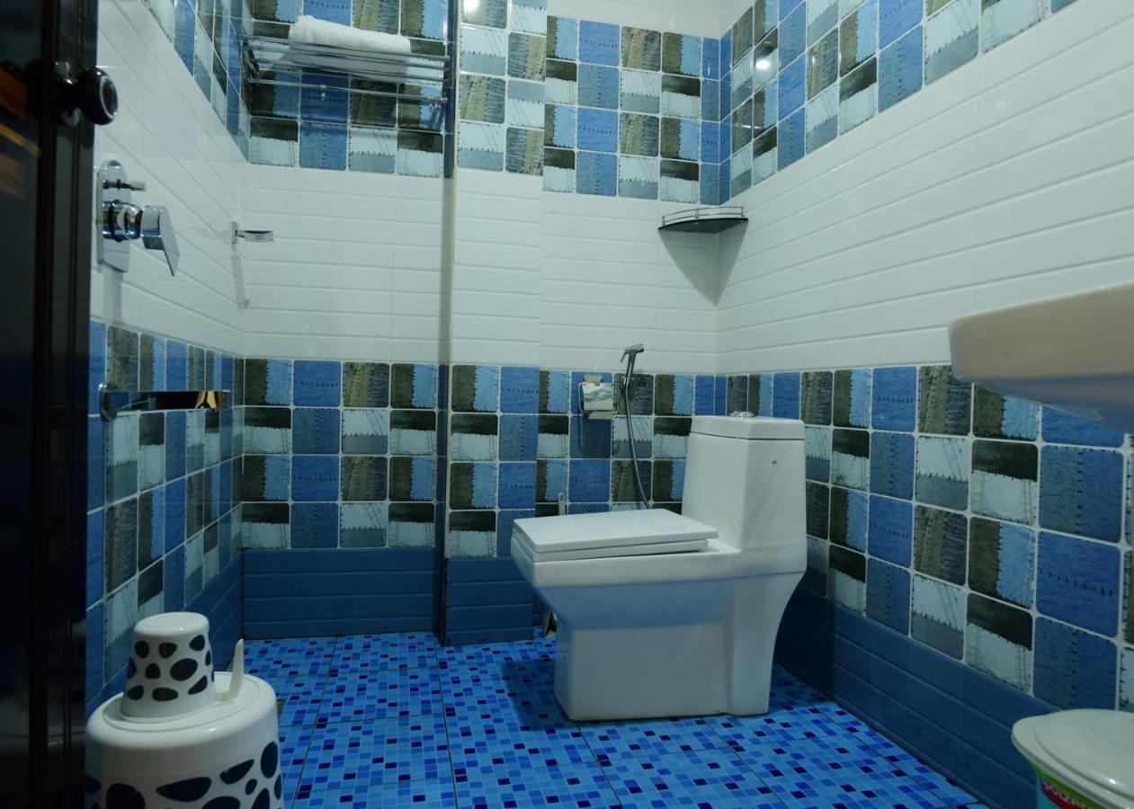 Annus Homestay Ramakkalmedu Exteriör bild